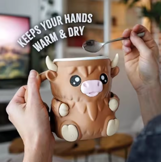 Cowzy Pint™ – Cozy Highland Cow Ice Cream & Mug Holder